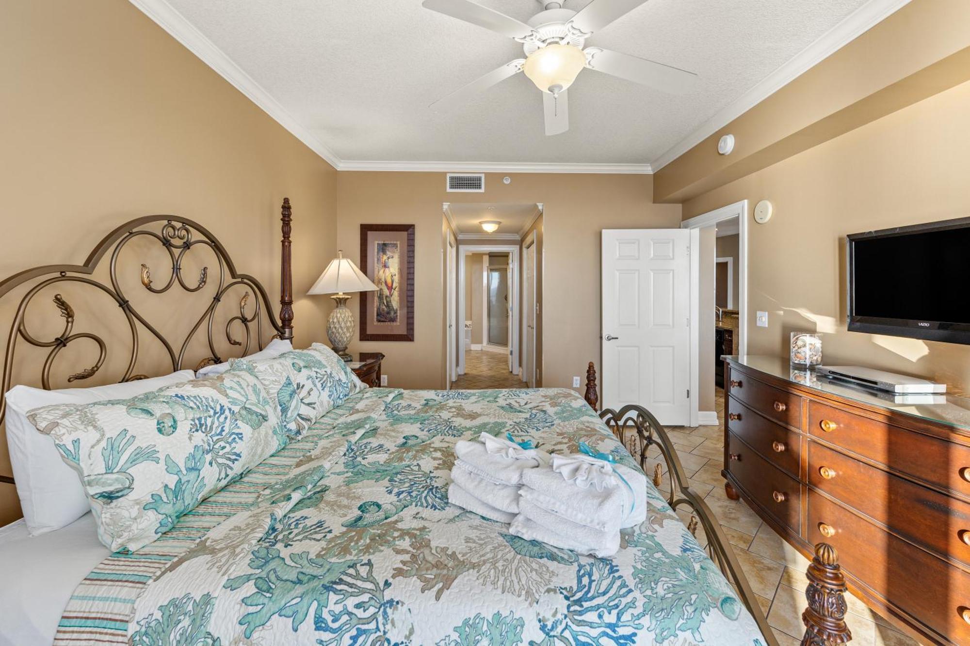 Gulf Front Master Bedroom! 2 Pools & Hot Tubs! Sleeps 8! 巴拿马城 外观 照片